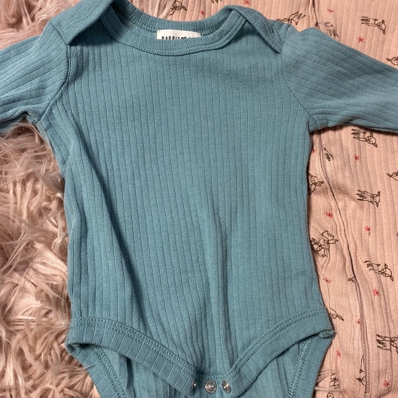 Rabbit & Bear Baby Organic Sleeper & Onsie - Picture 5 of 6